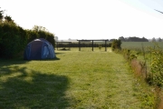 Torsdag morgen - smart å sette opp teltet i skyggen