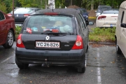 Tjueandre er en Clio, jeg elsker når de parkerer med rumpa bakover