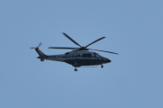 Morten 24 juli 2021 - Politihelikopter over Høyenhall, det gikk nok litt voldsomt for seg, men jeg tok da bare bilder