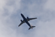 Morten 20 august 2018 - Kl. 15.21 Stort fly over Høyenhall, det er G-EUPG som er British Airways med sin Airbus A319-100 som er fra 2000