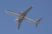 Morten 30 juni 2018 - PH-EZG fløy rett over oss. Det er KLM Cityhopper med sin Embraer ERJ-190STD (ERJ-190-100) fra 2009