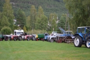 En gjeng med traktorer er allerede på plass
