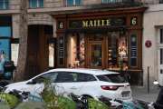 Men her har vi et merke, Boutique Maille Paris 1747. Adressen skal være 6 Place de la Madeleine