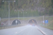 Så kommer Løken-tunnelen og den er akkurat like lang