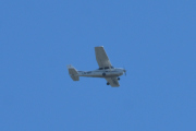 Morten 24 juni 2020 - LN-NRF over Høyenhall, det er et Cessna 172S Skyhawk