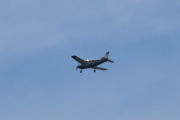 Morten 12 juni 2021 - Piper over Høyenhall, jeg tror det er LN-TFV, og da er det Rygge Flyklubb som er ute med sin Piper PA-28-181 Cherokee Archer III fra 1999