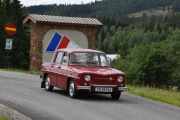 Lørdag - Så kommer det en danske med sin Renault 8 Major fra 1965