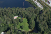 Da har vi kommet fram til der hvor Akerselva begynner, stedet heter Oset. Her har du Oset slusebru og Oset anleggsbru men det skal vi ta fra bakken