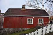 Her har vi det lille søte huset igjen fra den ene siden