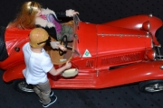 Alfa Romeo med personer