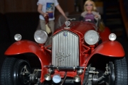 Alfa Romeo med personer