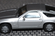 Porsche 928 S4