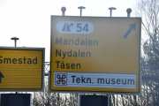Ringveien rett frem til vi kommer til avkjøringen inn til Maridalen