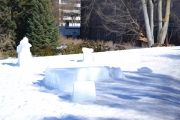 Her er det som er igjen av is skulpturene, fikk ikke tatt bilde av dem sist da det var så mange folk akkurat her