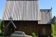 Posering i Stavkyrkan i Eksharad (3)