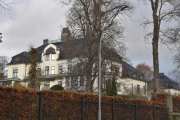 Nobels gate 28 - Villa Otium. Bygget i jugendstil og var for den norske generalkonsul Hans Andreas Olsen og hans kone Wilhelmina. USAs regjering kjøpte den i 1924 og betalte dyrt for den