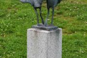 Nedre Skøyen vei 3. Jeg fant heller ikke noe ut om disse to Sangsvanene, hvis det er det da. Det eneste som er spennende her er Amalienborg som ligger i Nedre Skøyenvei 18 (uten mellomrom) og er fra 1901, jeg må ta meg en tur dit før det blir revet