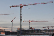 Problemveien. Her skal det Nye Rikshospitalet settes i drift i 2031, bildene er tatt i 2024. Her skal vi samle regionale og nasjonale funksjoner og samtidig gi lokalsykehustilbud til om lag 200 000 pasienter. Høres fint ut