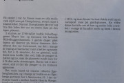 Damstredet. Alf Næsheim har selvfølgelig en historie og fortelle oss her også. Jeg går bare forbi og tar bilde, han blir kjent med menneskene som bor der og begynner å tegne