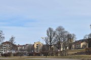Finnmarkgata. Jeg har ikke gått i denne gata, bare kjørt bil. Men du har Ola Narr der borte til høyre i bilde