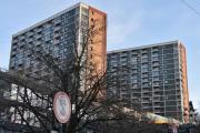 Enerhauggata 5 og 7 er fra rundt 1963, den gamle trebebyggelsen som var her ble revet før 1960 åra. Gamle gatenavn som Langleiken, Stupinngata, Johannesgata og Flisberget er borte