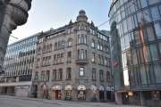 Grensen 16