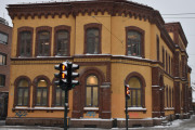 Storgata 36 C  som også har adressen Hausmanns gate 11 er fra 1883 og arkitekt var G.A. Bull. Dette er den gamle administrasjonsbygningen til Christiania Gasværk