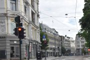 Stortorvet 9 - Christiania Glasmagasin har fasade mot Torggata som vi ser nå litt til venstre, men den har fasade mot Stortorvet, Møllergata og Linaaes gate også. Blir litt rotete dette her, men helt til venstre så ser vi litt av Koppgården på Stortorvet