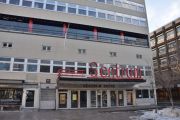 Torggata-Arbeidersamfunnets plass 1 er fra 1941 og her lå Sentrum kino som ble nedlagt i 1988. Så i 1992 ble den omgjort til Sentrum Scene