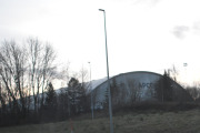 Vallhall Arena ble åpnet i 2001 og hadde adressen Innspurten 16 før, men nå er adressen Dronning Margretes vei 11. Bilde er tatt fra Ring 3 i desember 2024