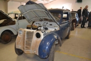 Renault Dauphinoise med panseret åpent