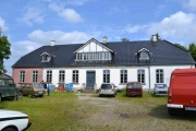 Tirsdag - et flott hus med historie i veggene
