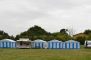 Fredag - ankomst Hanstholm camping og her er teltene allerede satt opp