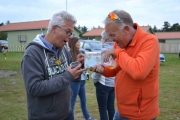 Fredag - hjelp, de lager et lite hull i pakken. Har ikke funnet et kallenavn til pappaen enda, men det skal han få