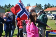 Lørdag - vi har med oss norsk flagg da
