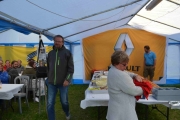 Lørdag - hallo! der kommer jo LYNVINGEN igjen, kan han ikke slippe frem barna sine?