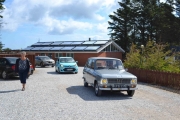 Søndag - legg merke til første bilen, det er en RENAULT 6