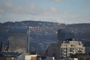 Ny retning, Oslo Plaza begynner å skinne og vi ser litt av Ekeberg i bakgrunnen og jeg holder kamera litt skjevt