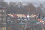 Den har jeg ikke sett før tror jeg, må undersøkes. Noen som vet hvilket hus den sitter på?
