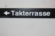 Tro det eller ei, jeg har etter noen tips funnet en super takterrasse som kan brukes til veldig mange ting