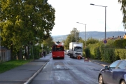 Fredag. Det vi ikke tenkte på var at vi kunne ta 34 bussen videre men det er fint vær å spasere på
