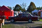 En Volvo 144 kjører forbi, jeg har alltid kamera i nærheten