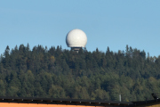 Vet du at du kan se radartårnet på Haukåsen fra parkeringsplassen hos Rema på Ryen? Har tenkt å sende inn en søknad på at flyene for lov til å fly ekstra lavt over Høyenhall
