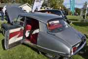 Citroën DS Pallas er en luksusvariant og ble introdusert i 1965, det er lett å se forskjell på disse to her