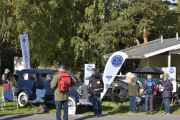 Men Ford har mange klubber, Norsk «A» Modell Klubb, Ford Club Norway, Ford Taunus klubben Norge, Ford M Klubb, og sånn kunne jeg ha fortsatt. Dette er Early Ford V8 Club, og bilen vi ser er en Ford 40 fra 1934