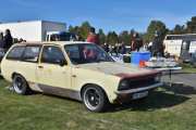 Her har vi en bruksbil, men den kan være en veteran for det. Opel Kadett fra 1977 som har sett sine beste dager
