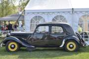 Kan det være en Citroën Berline 15 SIX fra 1951, Jeg ser at det står Gardermoen på siden av den
