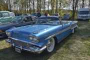 Dette må være en Pontiac Classic fra 1950 åra, den er bare så gjennomført