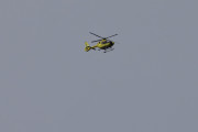 Norsk Luftambulanse kommer tilbake igjen, jeg ser at det er en Airbus H135 dette også. I 2018 skulle 15 nye helikoptre komme, så det er ikke så lett og kjenne alle igjen