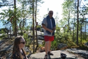 Atle, tusen takk for at du ventet på meg. Skal du bade nå? Nei?